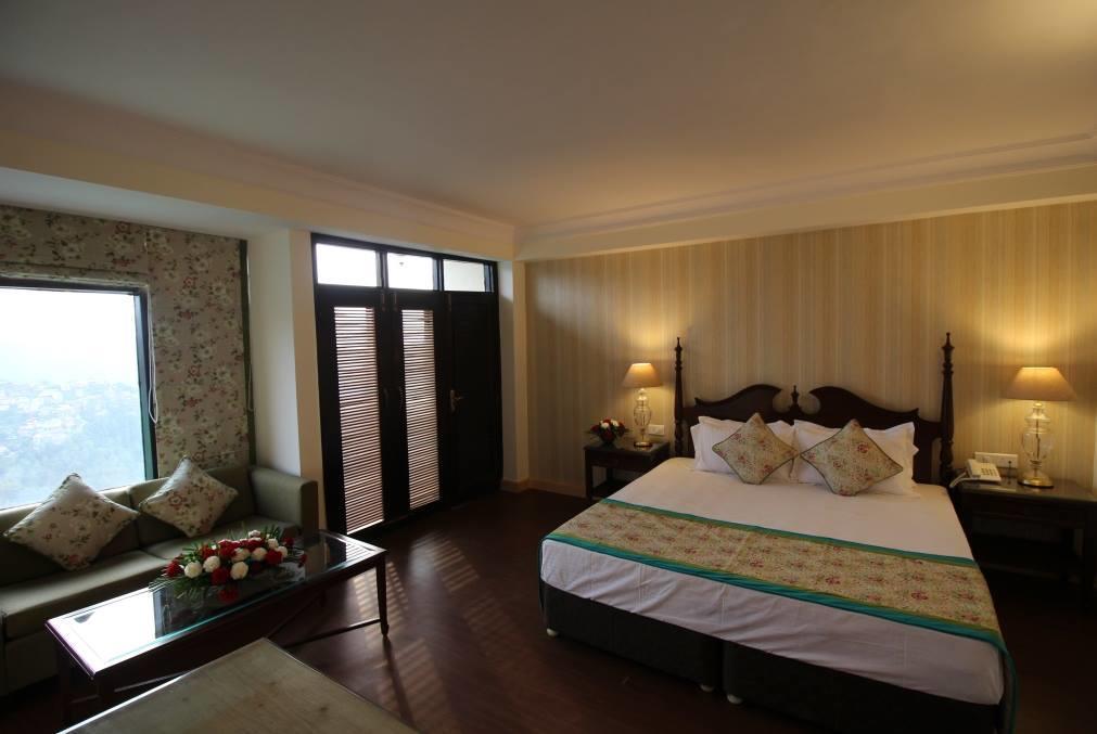 The Oaktree House Hotel Shimla Exterior photo