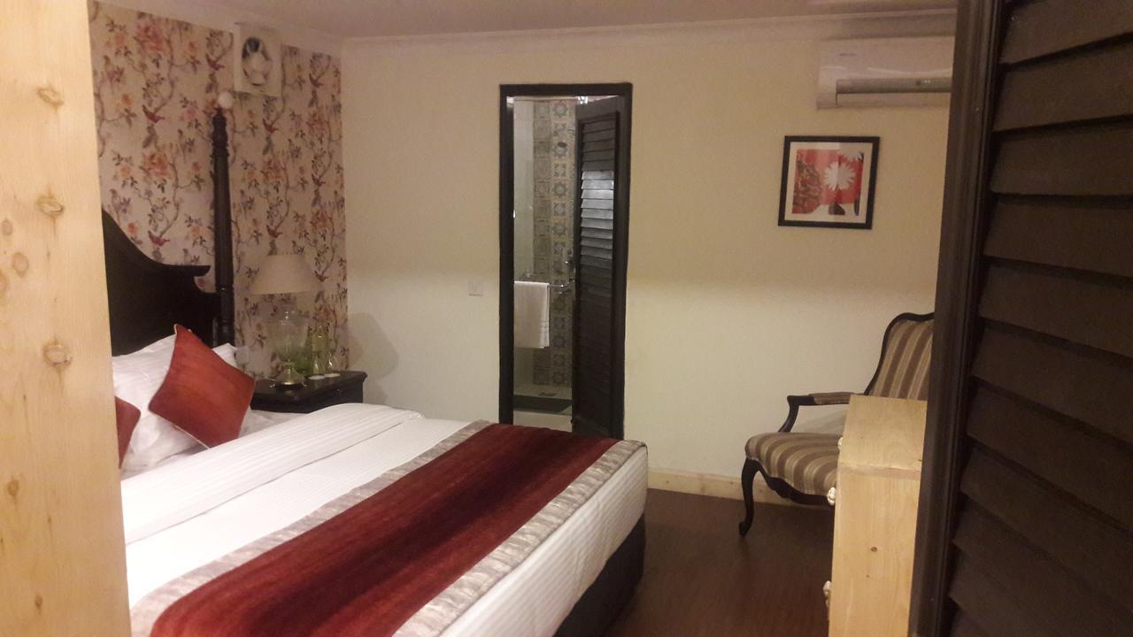 The Oaktree House Hotel Shimla Exterior photo