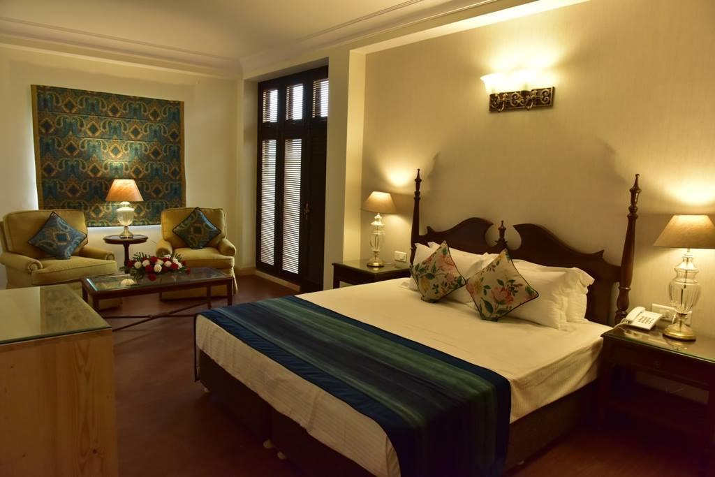 The Oaktree House Hotel Shimla Exterior photo