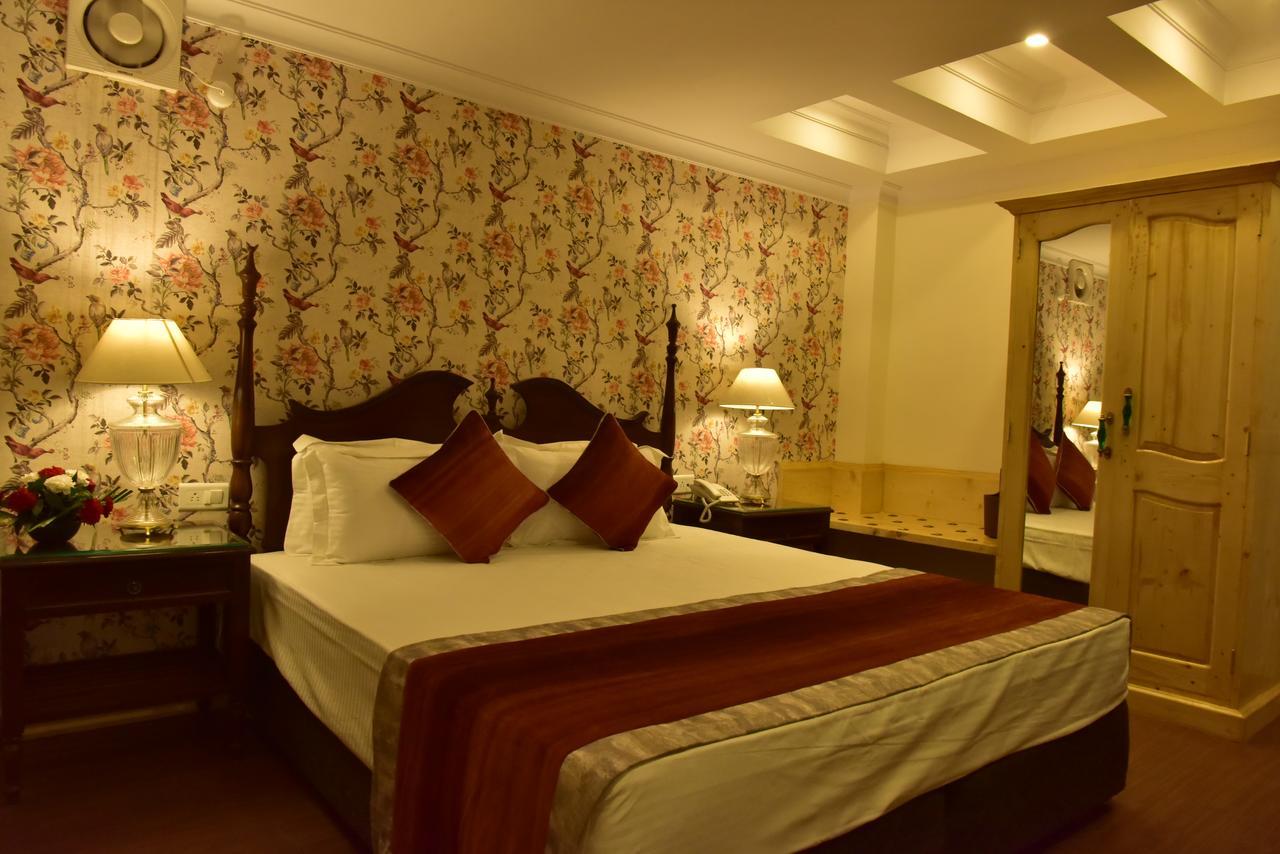 The Oaktree House Hotel Shimla Exterior photo